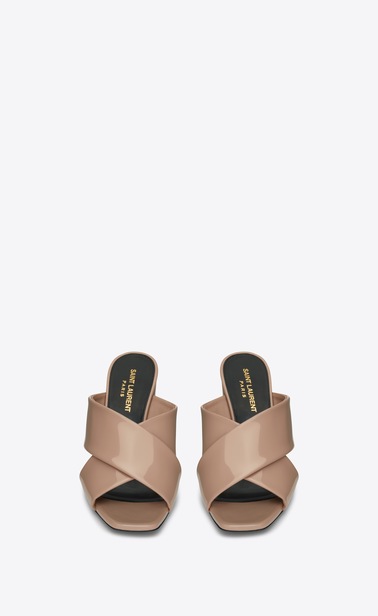 loulou mule in patent leather